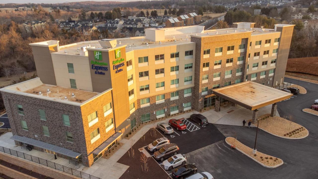 Holiday Inn Express & Suites Charlottesville By Ihg Eksteriør bilde