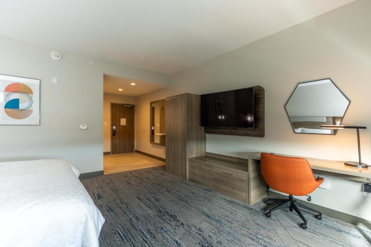 Holiday Inn Express & Suites Charlottesville By Ihg Eksteriør bilde