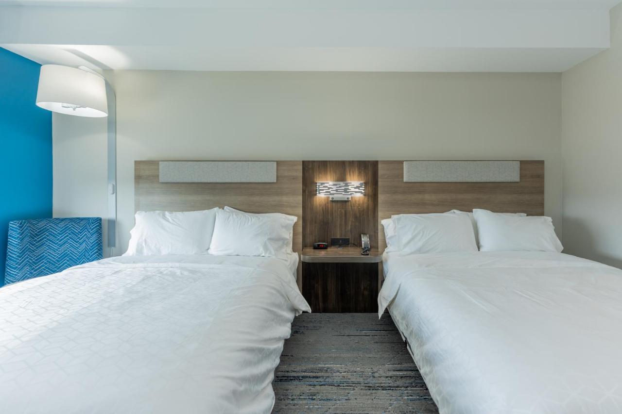 Holiday Inn Express & Suites Charlottesville By Ihg Eksteriør bilde