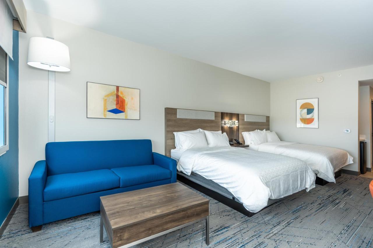 Holiday Inn Express & Suites Charlottesville By Ihg Eksteriør bilde